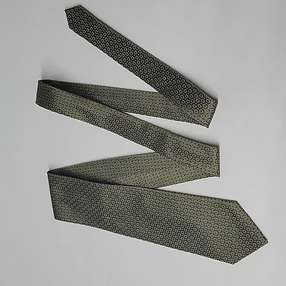 Men's Tie- Jos. A. Bank, Green 100% Silk, 62 x 3½"